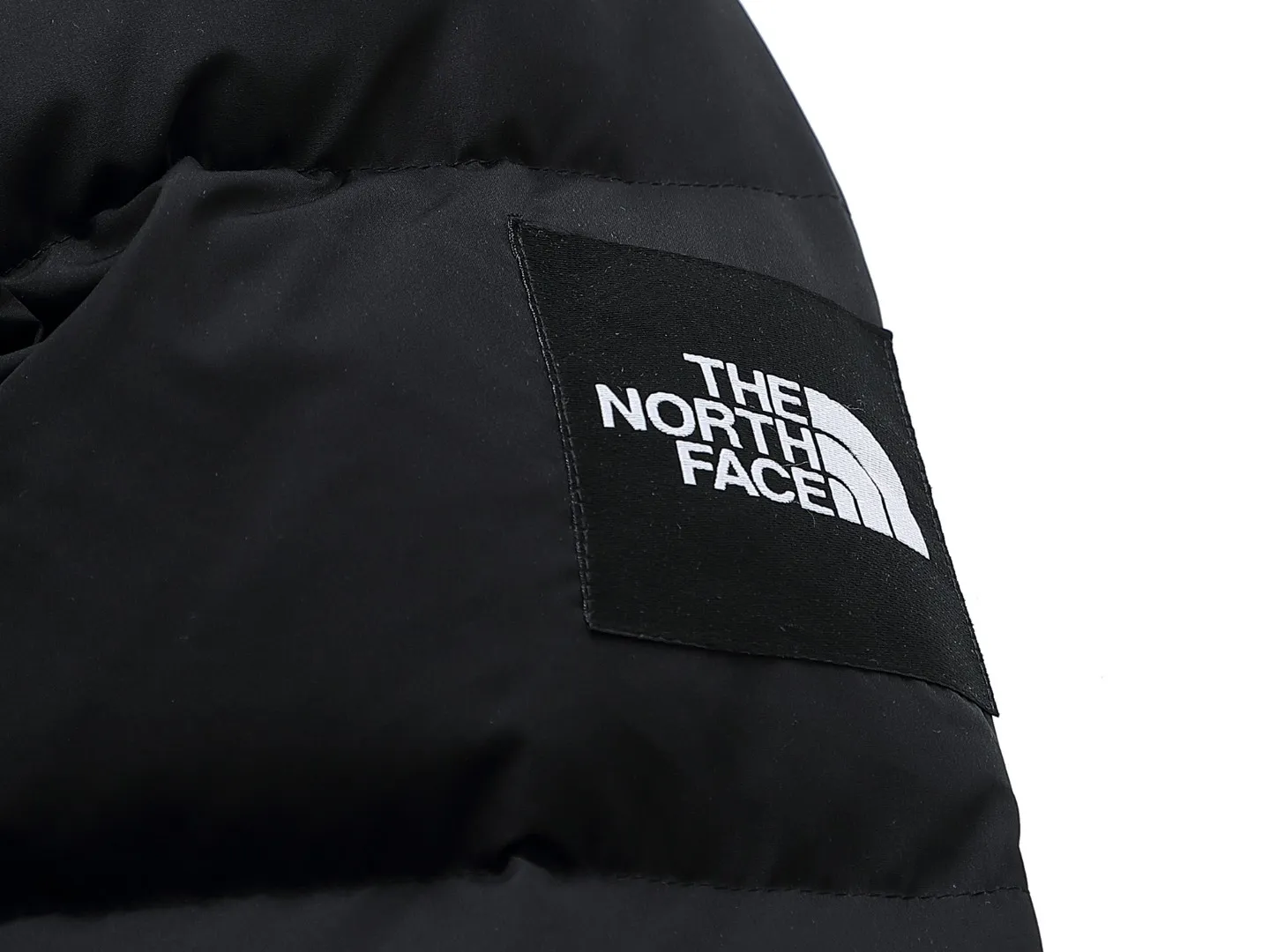 ：Black， White， sizi： The Northaface logo ， ， Same Style， ， ， ！ ， ！ 🔥 Quality 🔥 𝗧𝗵𝗲 𝗡𝗼𝗿𝘁𝗵 𝗙𝗮𝗰𝗲｜ Same Style ！ Premium Series， ， ！Classic ， 。 ✨Premium ， ！ ！ GORE ！ EPTFE ！ ！ 。 ！ ， ！！！ ✨ ， Logo Classic ！ logo ！ Logo， ！ Logo， ！ ！ ！ Black Versatile Khaki ， ！ ！